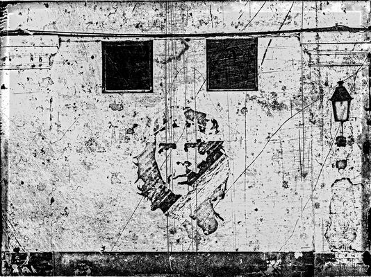 HIER HAT DER ZAHN DER ZEIT GENAGT.....