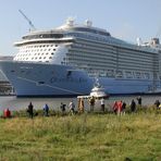 hier ist sie ... die QUANTUM OF THE SEAS