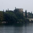 Hier passieren wir die Isola del Garda