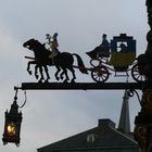 hier, wo heute das bier fließt, ging vor langer zeit die post ab.