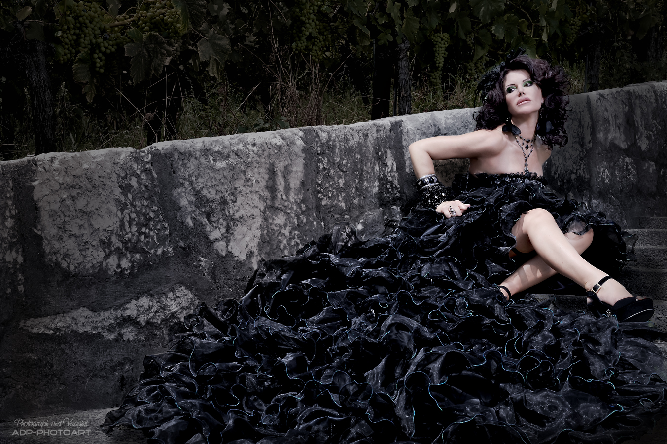 High Fashion Shooting Foto Bild Fashion Outdoor Frauen Bilder Auf Fotocommunity