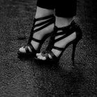 High Heels im Regen 1