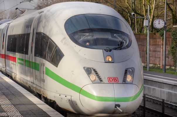 High Noon -Grüner ICE