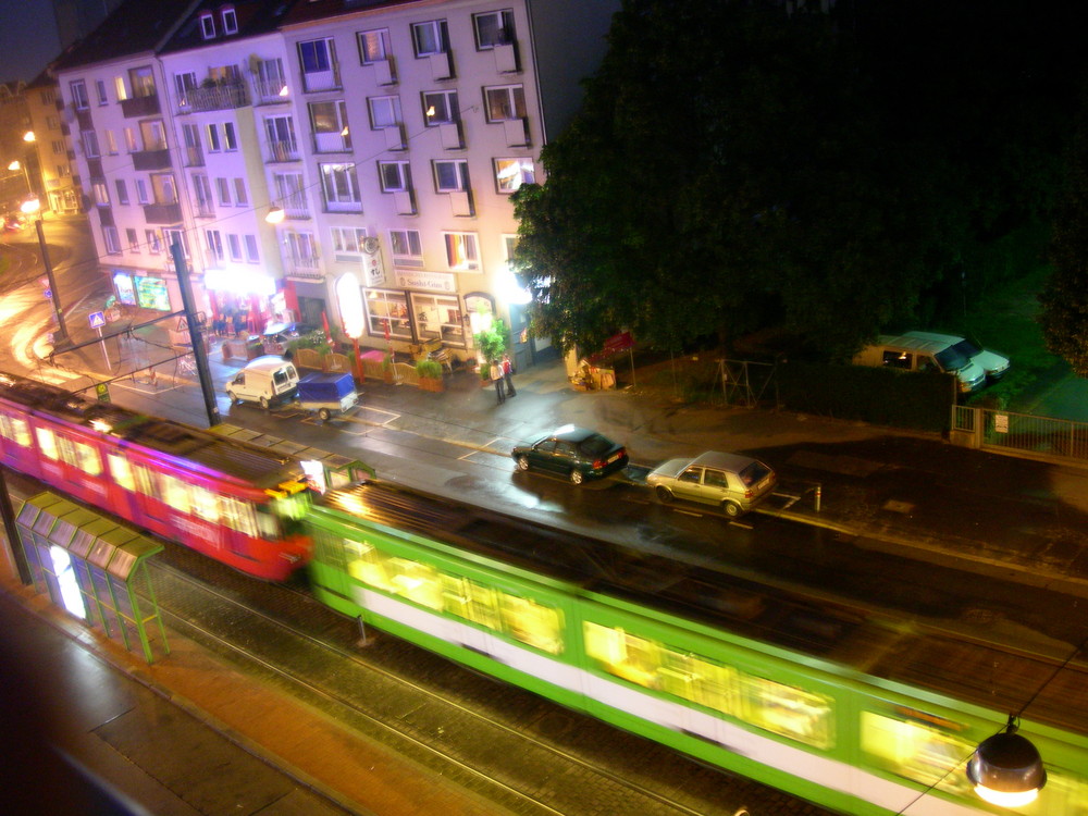 High speed tram