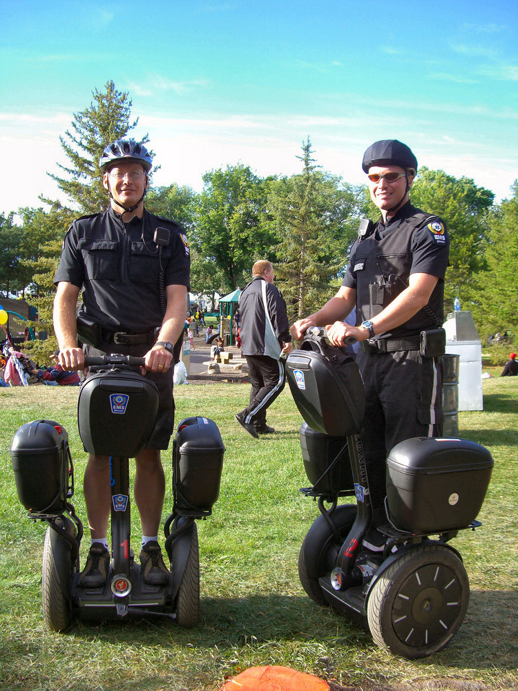 High Tech Police Transport Vehicle!