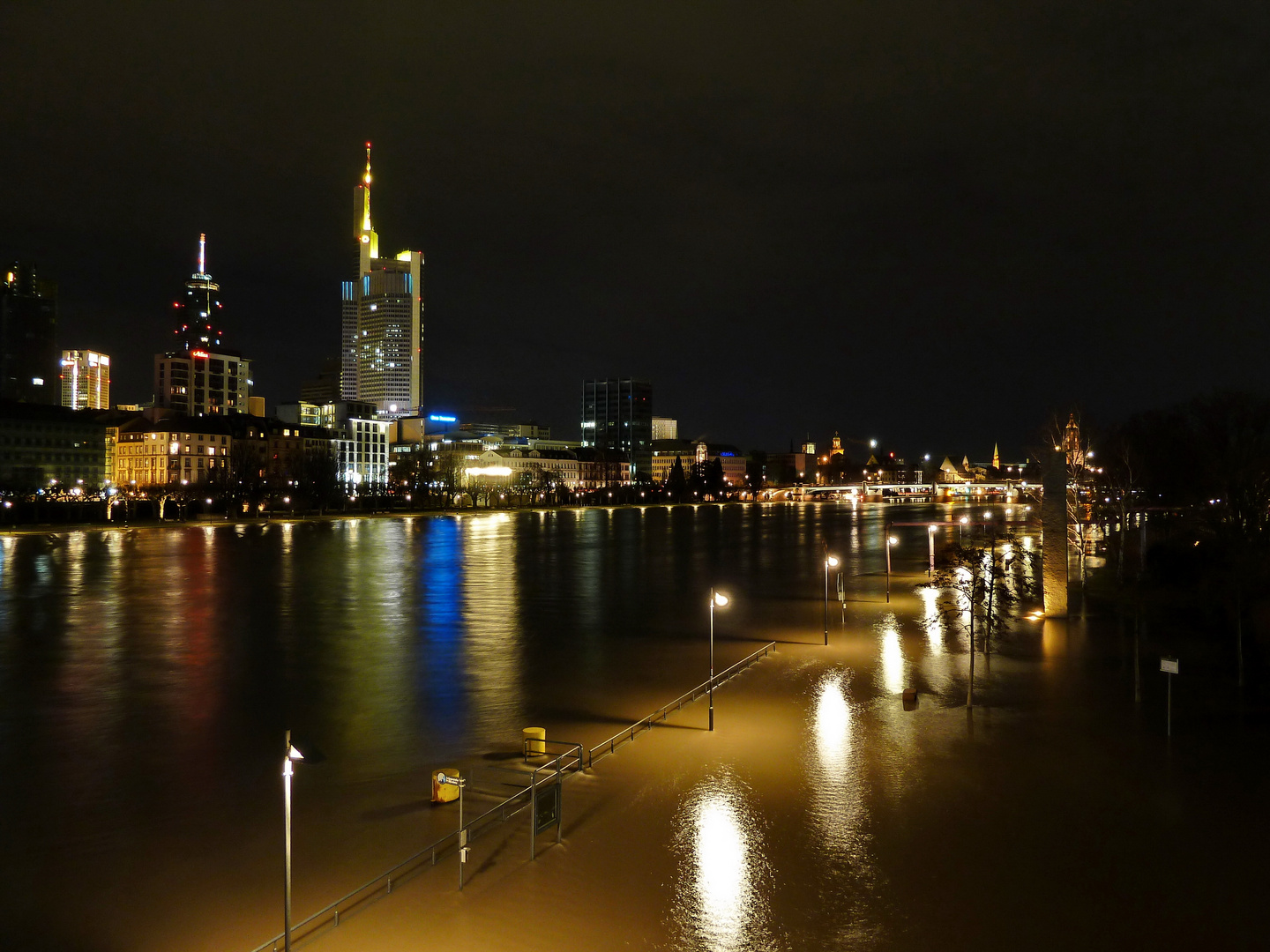 High Water - Hochwasser am Main