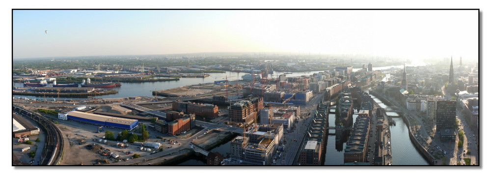 Highflyer Hamburg - Großbaustelle Hafencity