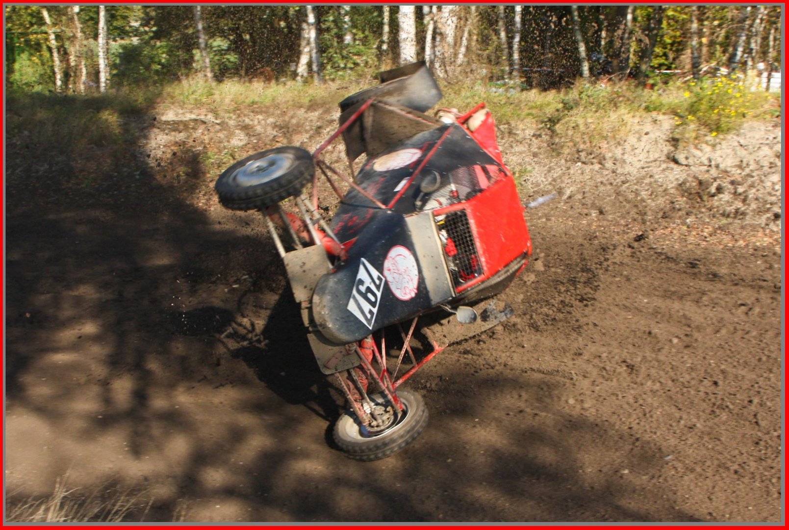 Highspeed Rollover beim Auto-Cross