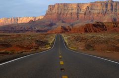 Highway am Marble Canyon