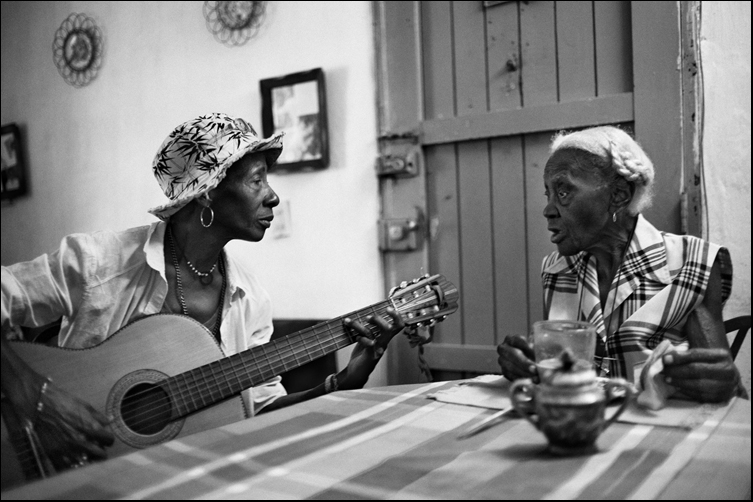 Hija y Madre II  ( " mit Licht den Jazz spielen " )