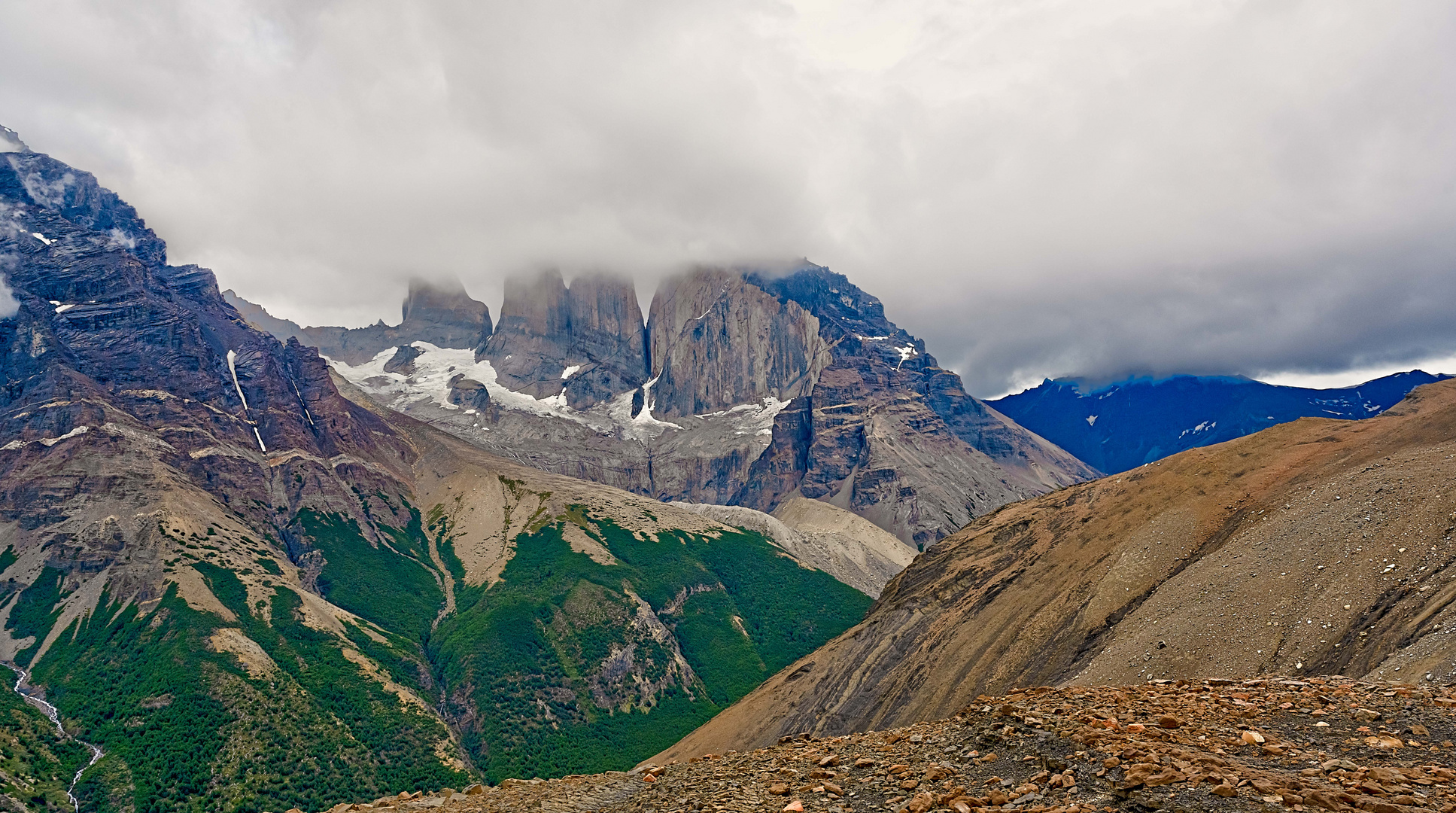 Hiking im Nationalpark 'Torres del Paine' in Chile