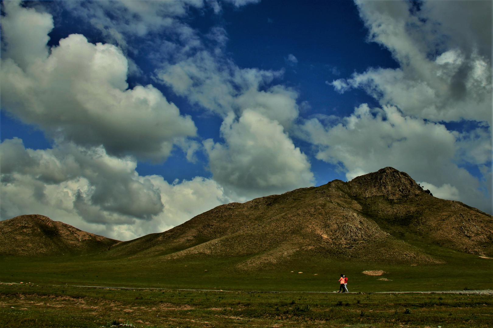 Hiking in Bairin Left Banner