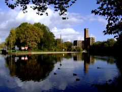 Hildebrandsche Mühlenwerke in Halle/Saale  im Herbst