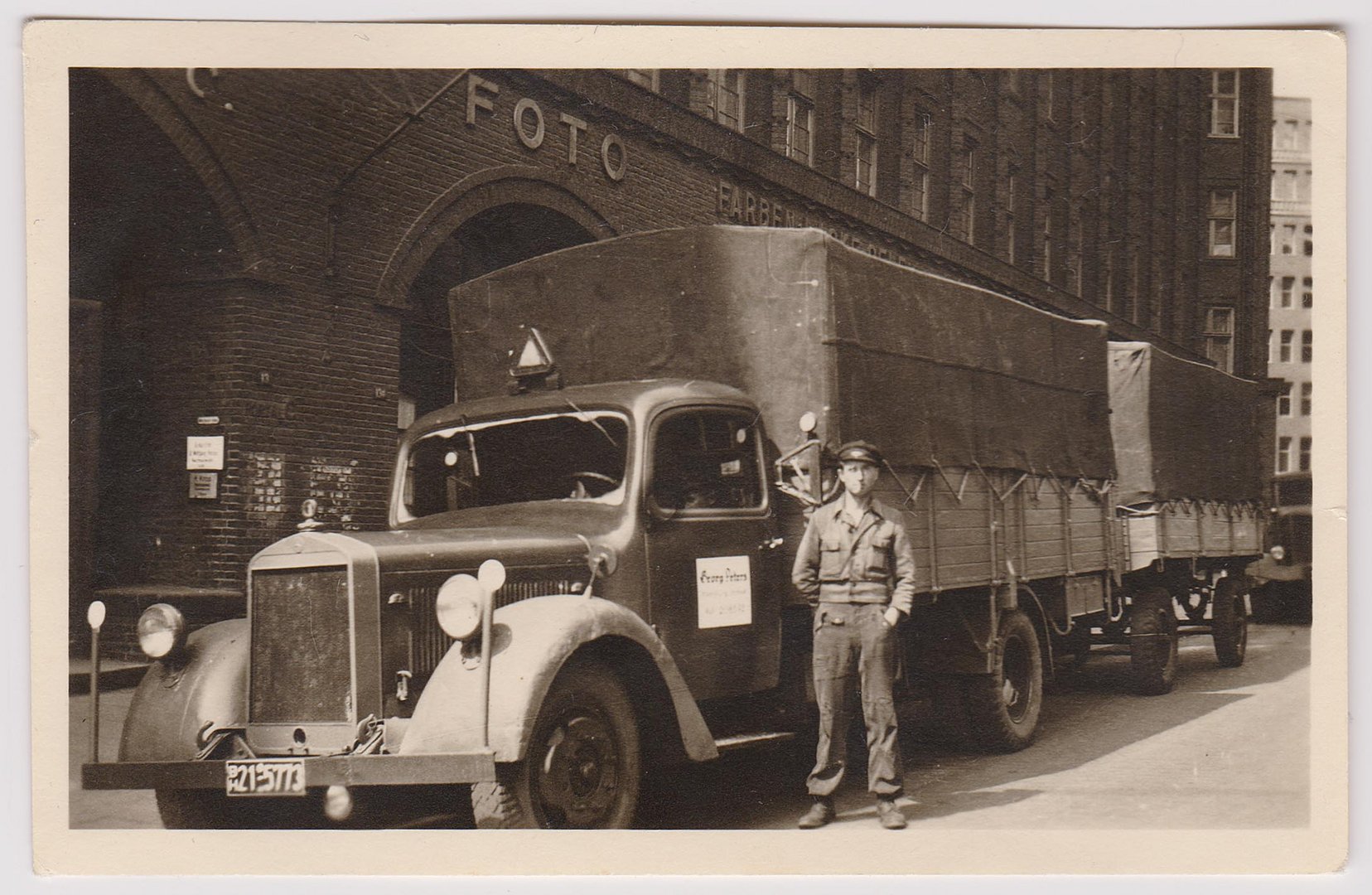 Hilfe !!! was ist das für ein LKW