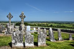 hill of slane gräber