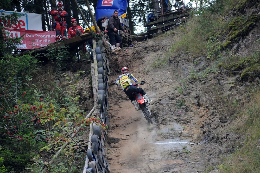 hill climbing bike race