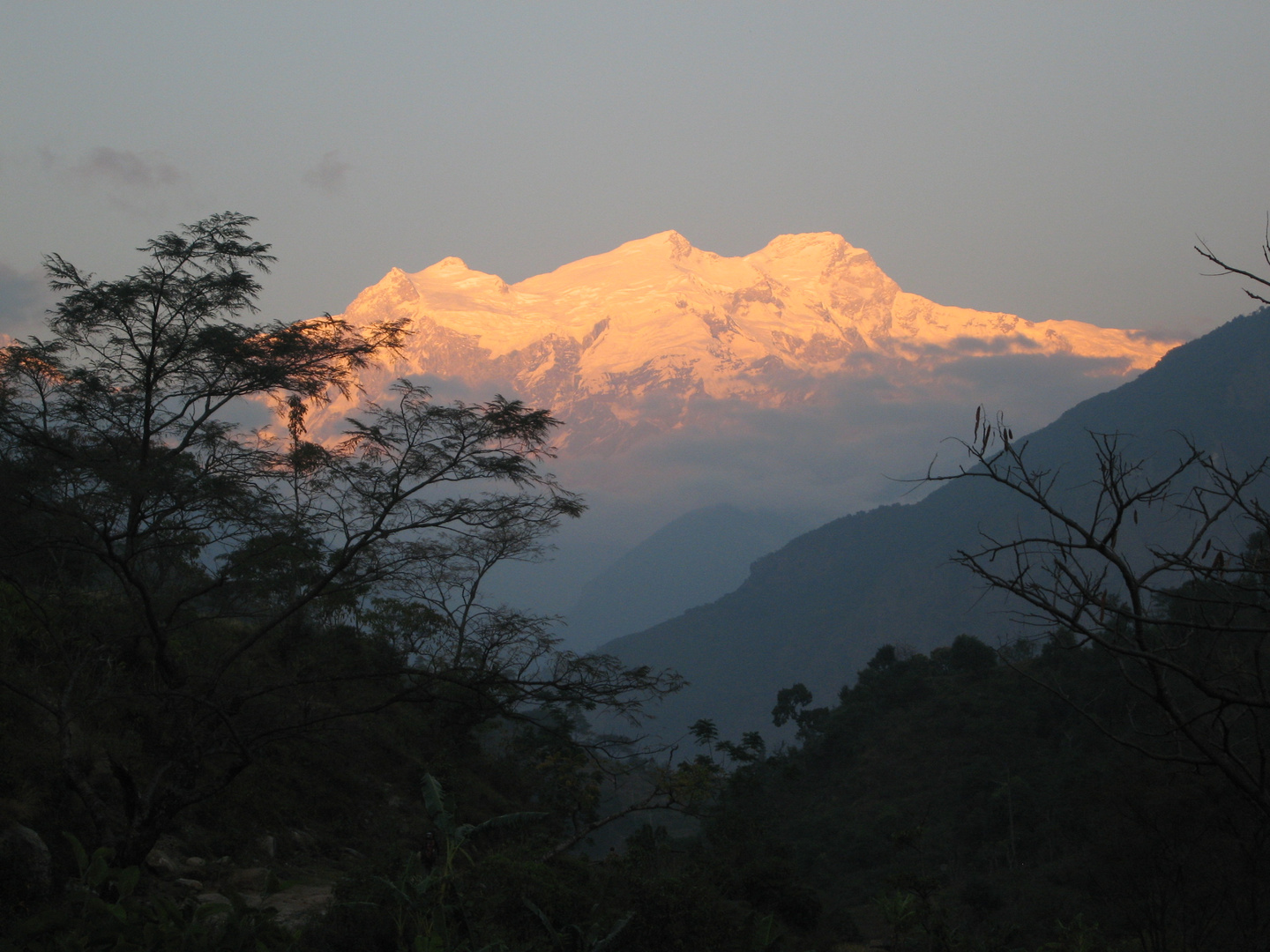 Himal Chuli im Abendlicht