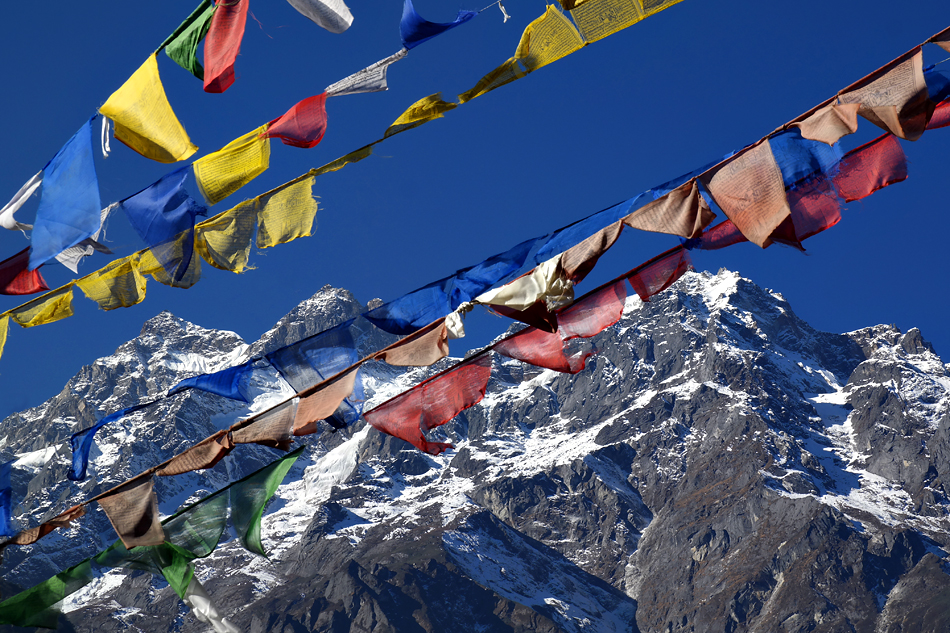 Himalaya Staat Sikkim – Die Gebete wehen Richtung Berge