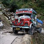Himalaya Staat Sikkim (Indien) – Goods Carrier fast in den Tod