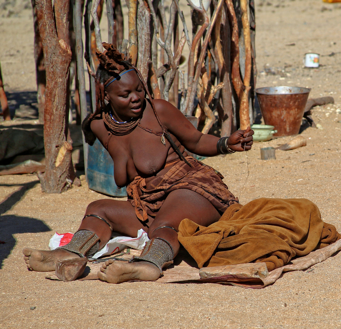 Himba-Frau