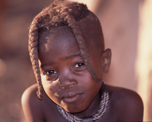 Himba-Mädchen