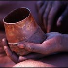 Himba, Schminkköfferchen