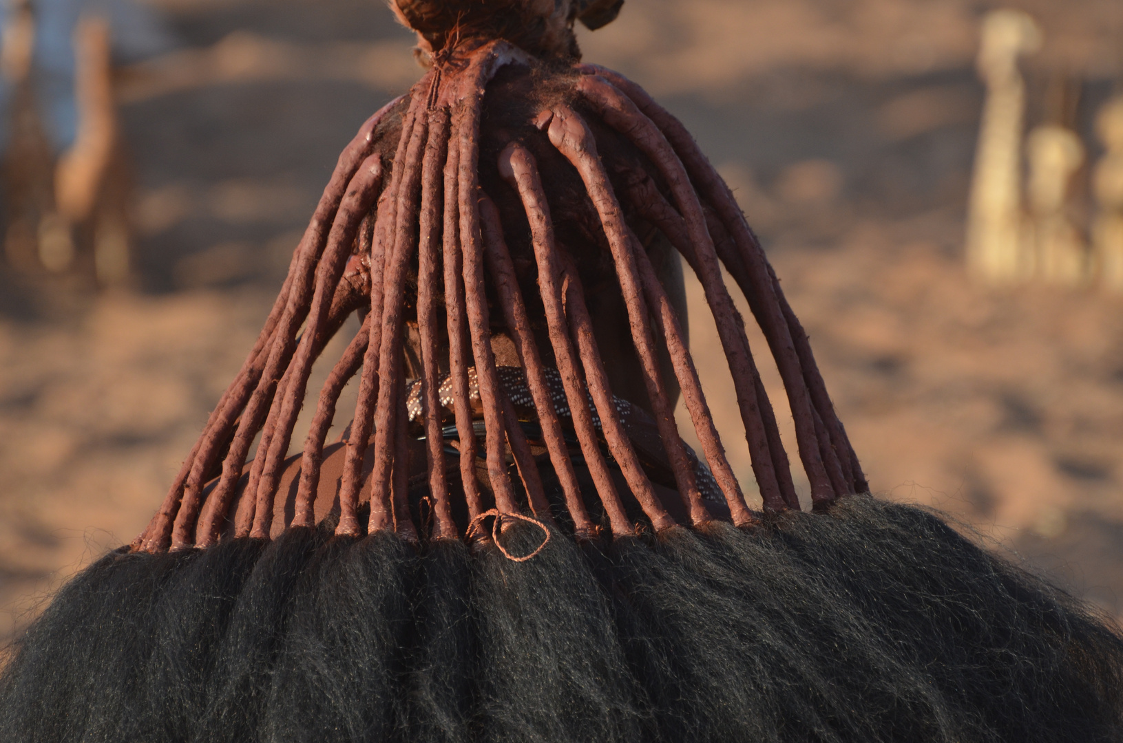 Himbafrau mit Haartracht