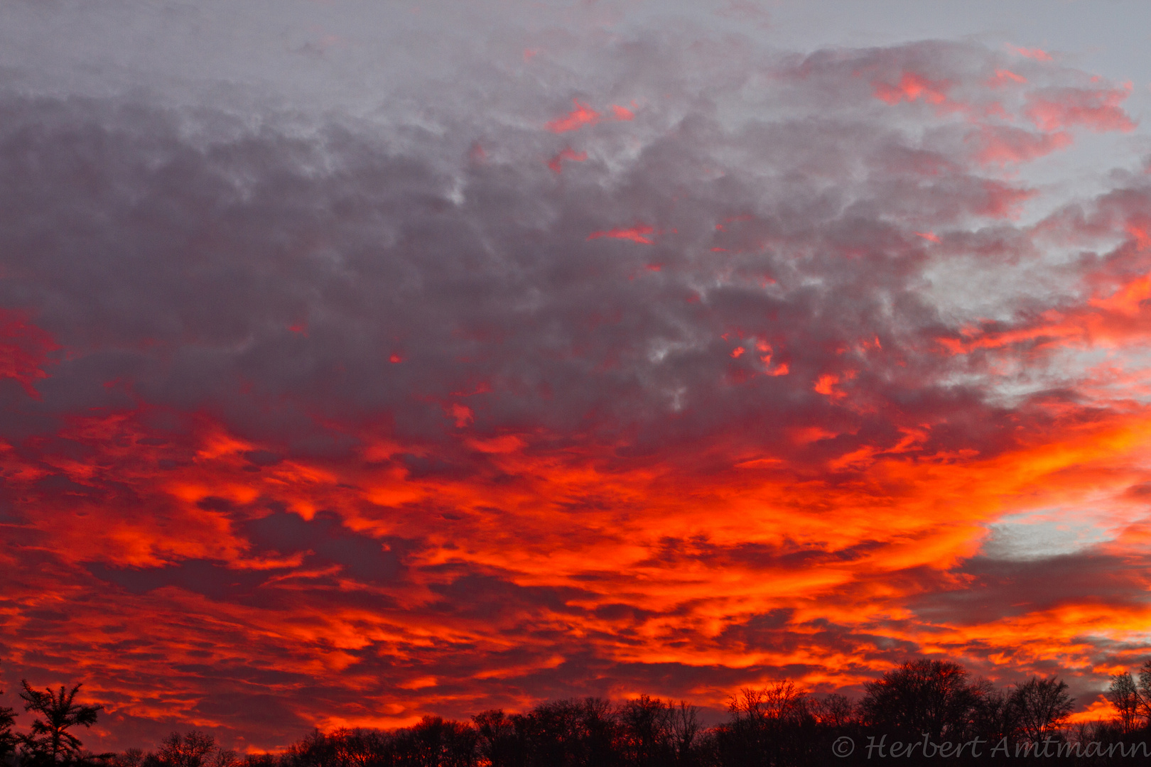 Himmel brennt