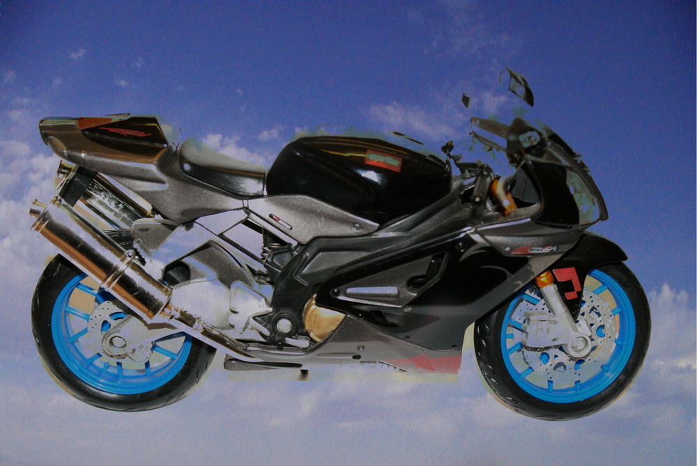 Himmel hoch Aprilia