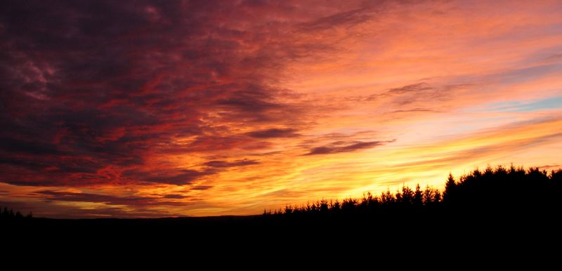 Himmel im Flammen