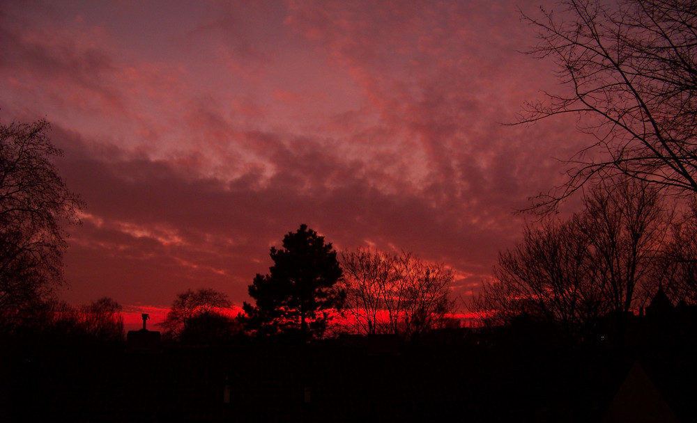 Himmel in Flammen