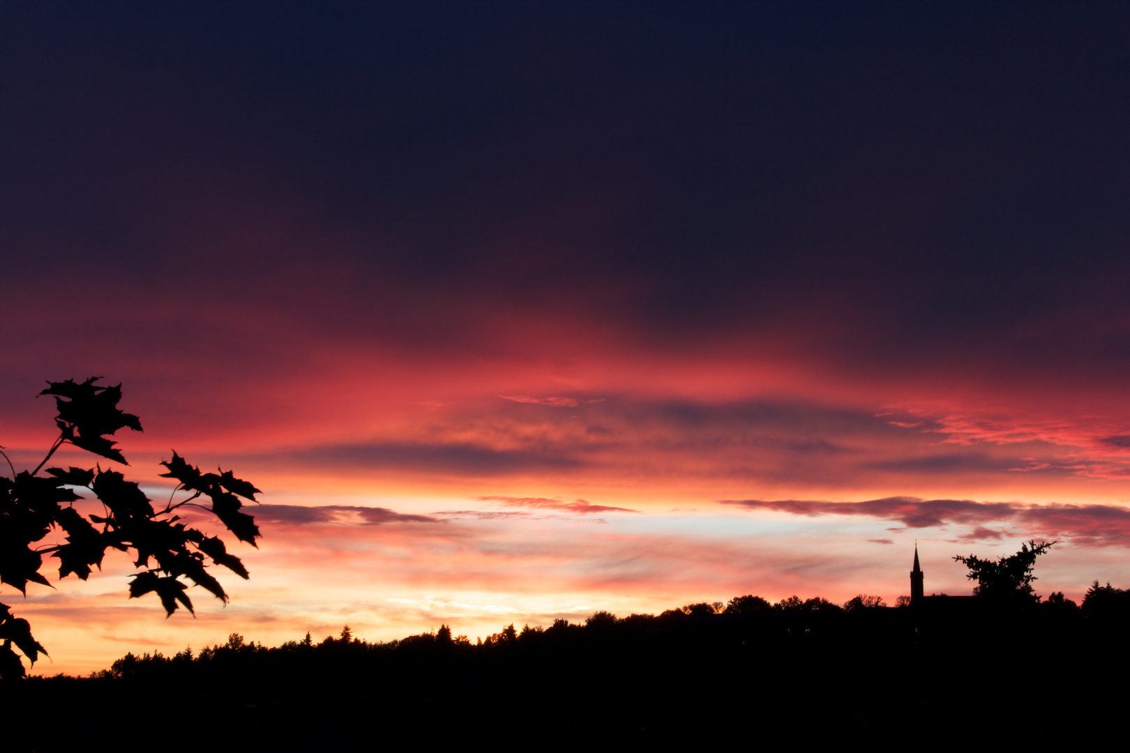 Himmel in Flammen