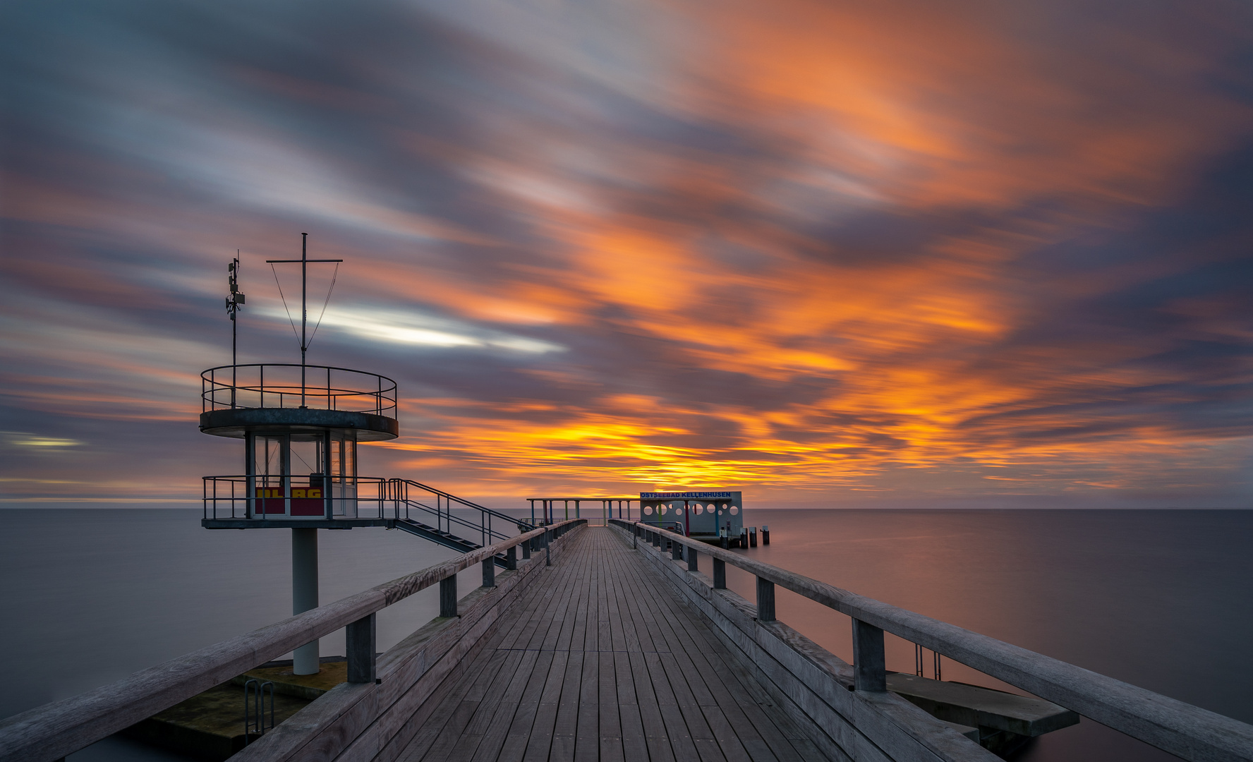 Himmel in Flammen