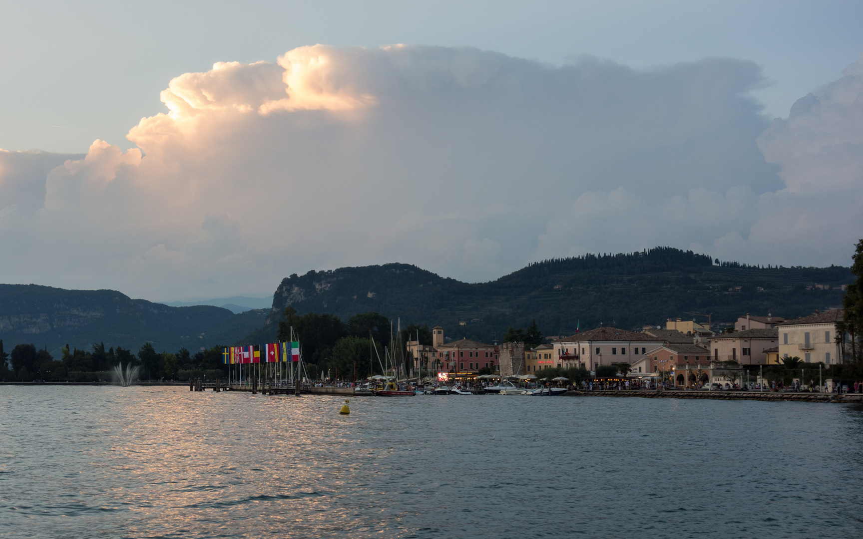 Himmel über Bardolino 