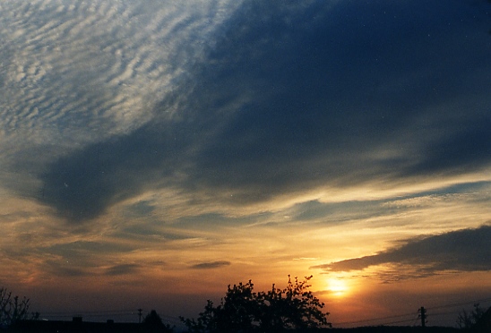 Himmel über Buch III