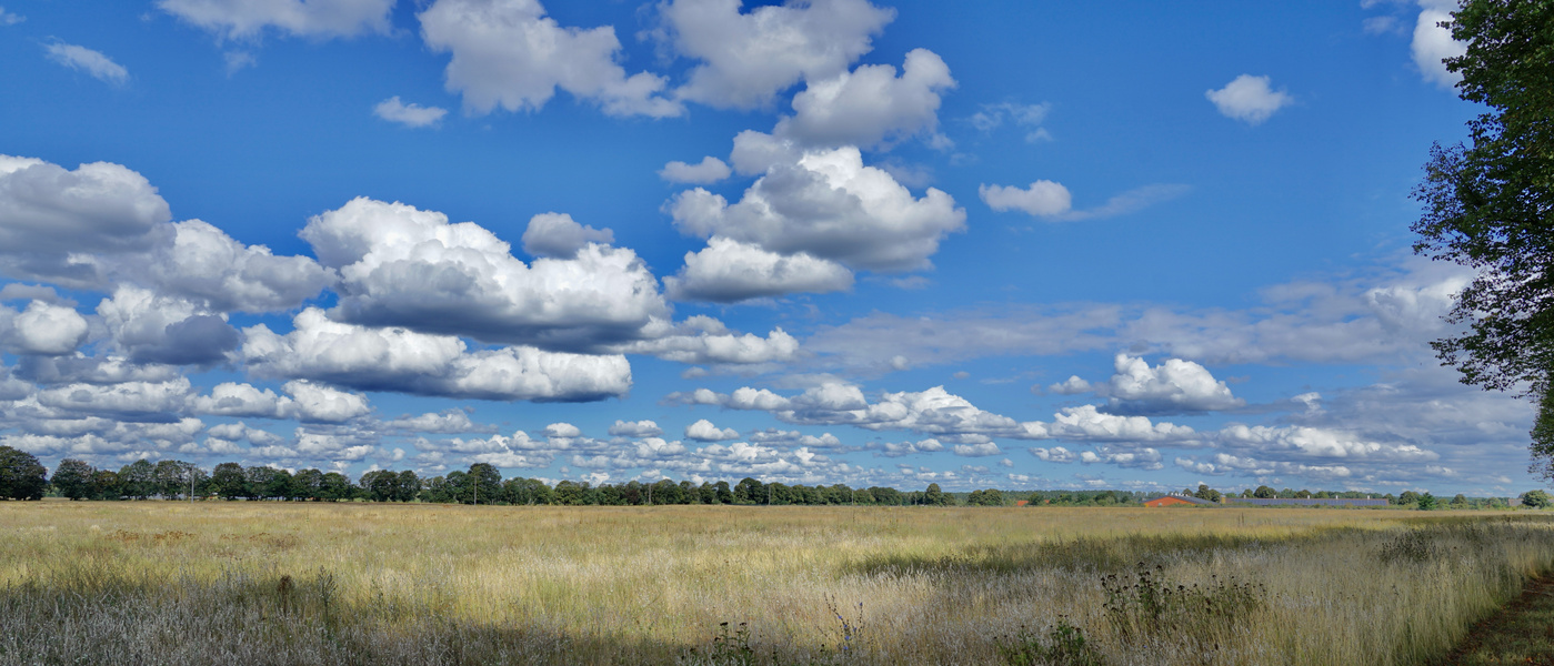 Himmel über der Weite Mecklenburg-Vorpommerns