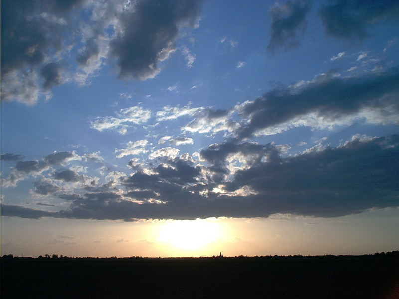 Himmel über Hüls/Krefeld