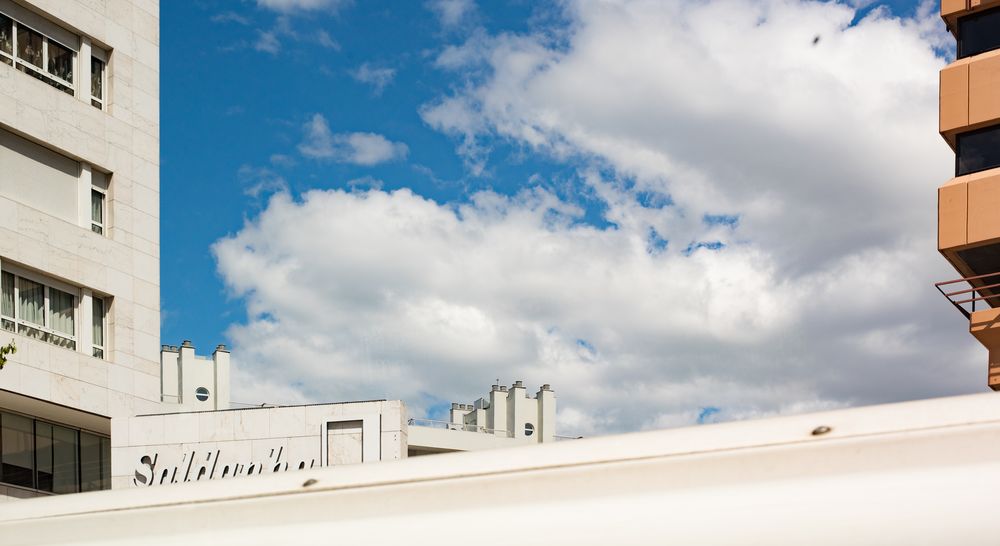 Himmel über Lissabon