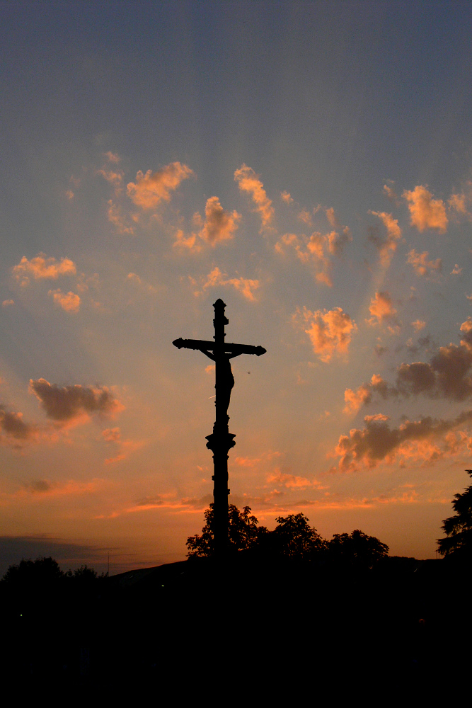 Himmel über Lourdes [02]