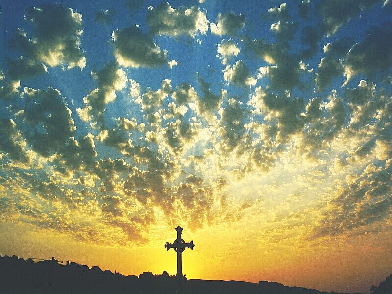 Himmel über Lourdes