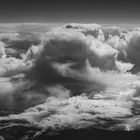 Himmel und Wolken in schwarzweiß