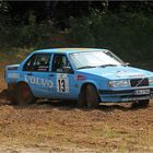 Himmelblauer Volvo