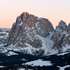 Himmelsfäbung über den Grödner Dolomiten