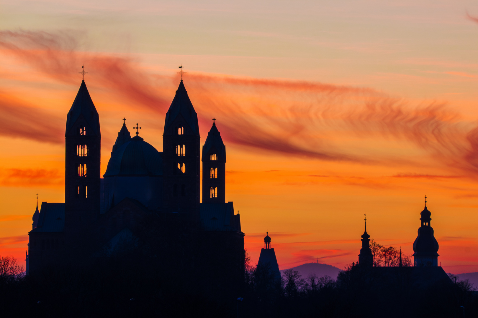 Himmelsschauspiel über Speyer