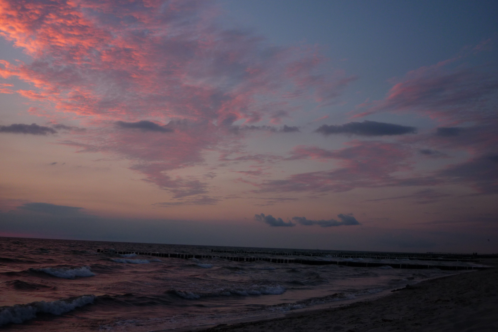 Himmel,Wolken,Meer,Wellen,Strand-am Abend