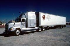 Hines Trucking Inc. Trailer, Freightliner Billy Hines #656, Prescott, Arkansas