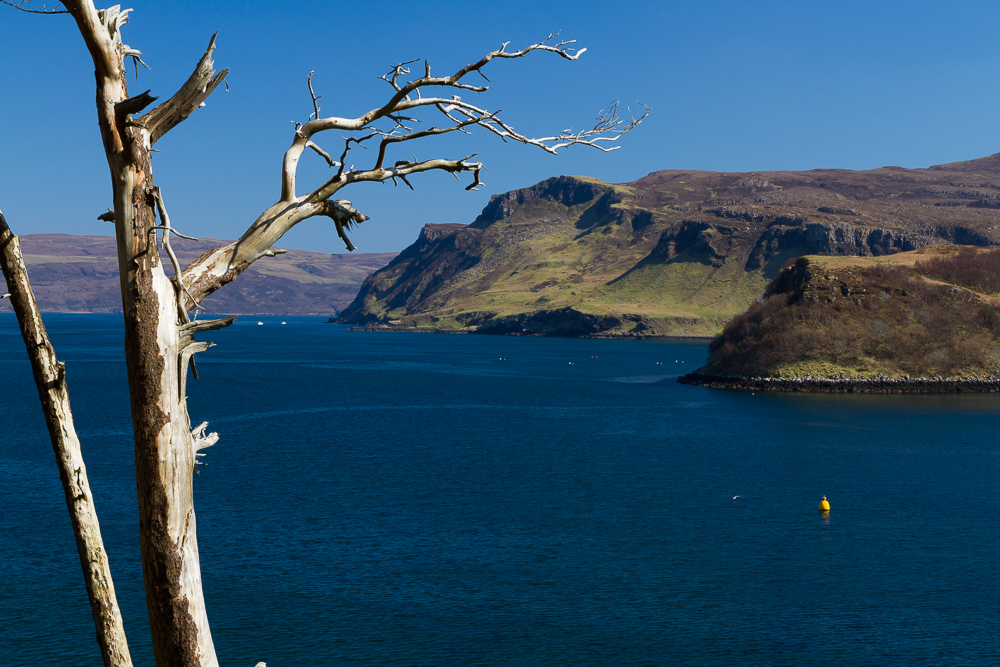 Hinter dem Burgberg in Portree