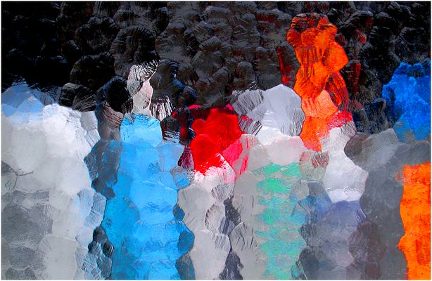 Hinter dem Fensterglas