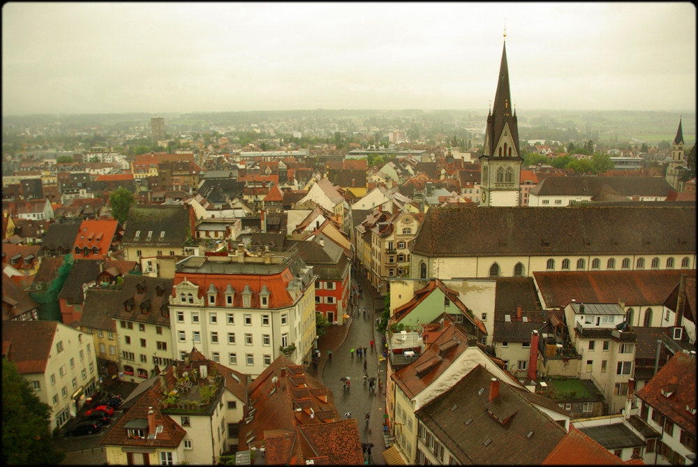 Hinter dem Regen ist die Schweiz!