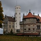 hinter dem Schloss